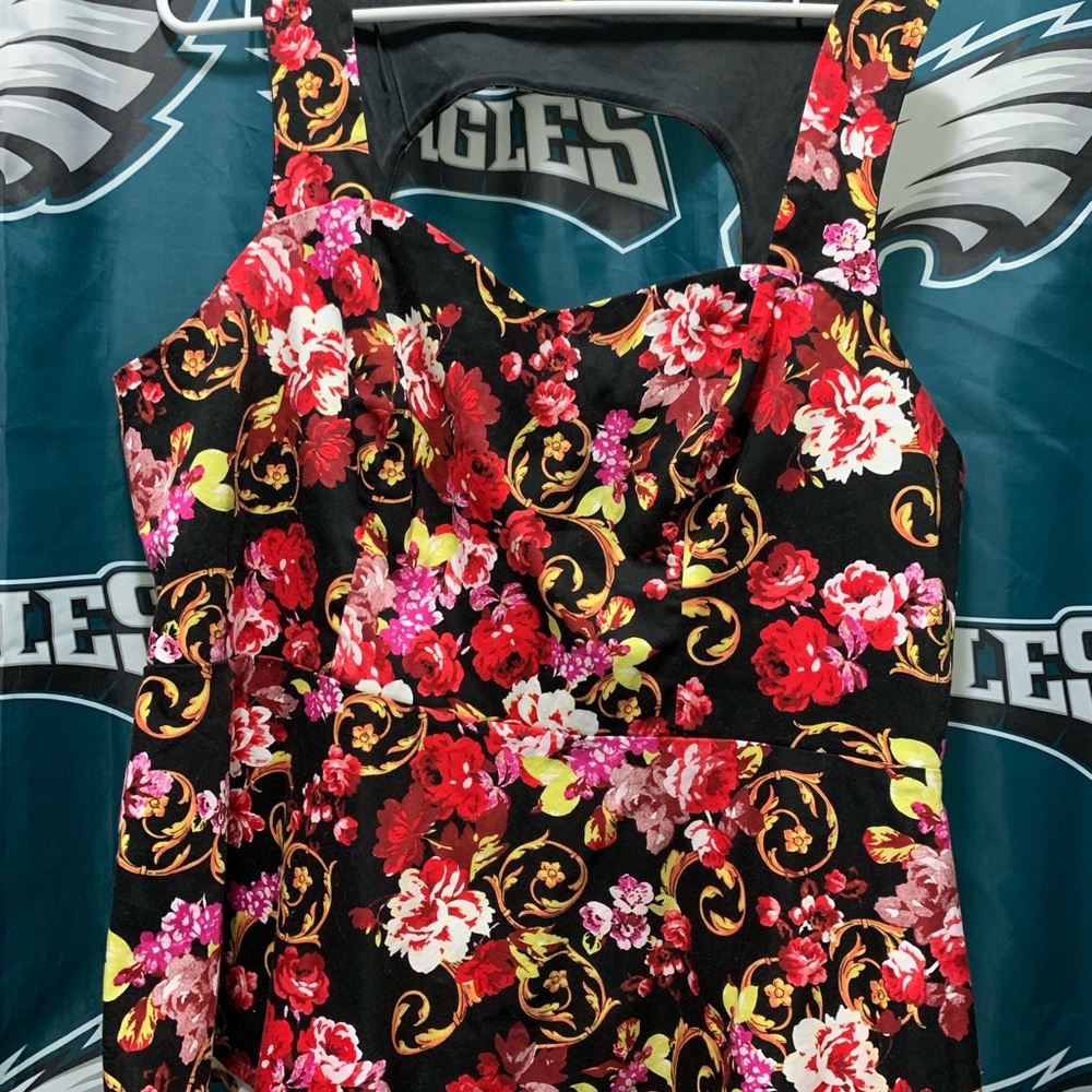 Torrid floral print top
